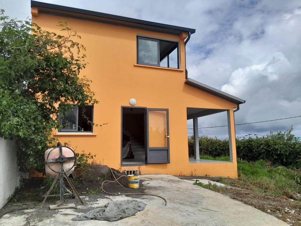 Vente Maison ORPI - MAISON NEUVE  DE TYPE F4  A PETIT ILE Petite-Île