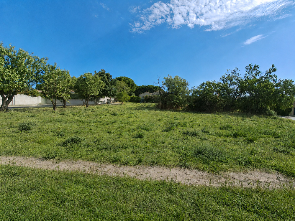 Vente Terrain Rare, près de Béziers terrain viabilisé de 1010 m2 Maraussan
