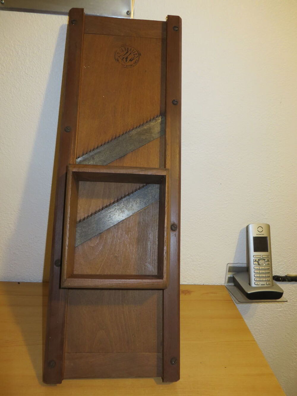 Petit couteau &agrave; choucroite et raves.. Bricolage