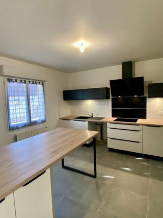  Maison à louer 4 pièces 115 m²