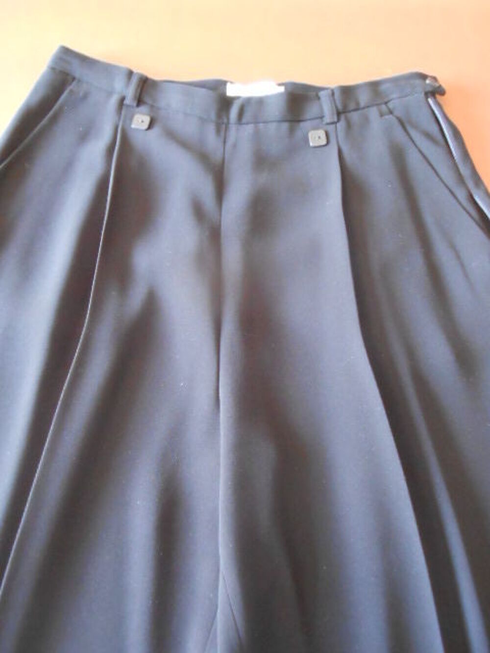 Pantalon noir 38 - 1€ - annie66 Vêtements