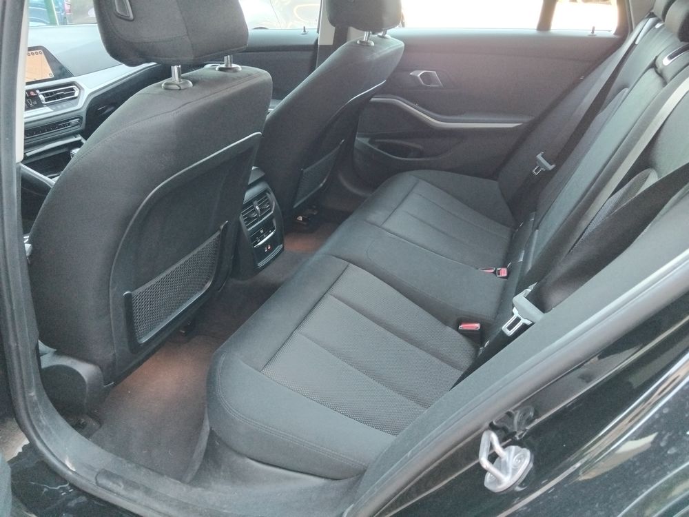 S&eacute;rie 3 Touring 318i 156 ch BVA8 Lounge 2021 occasion 69400 Arnas