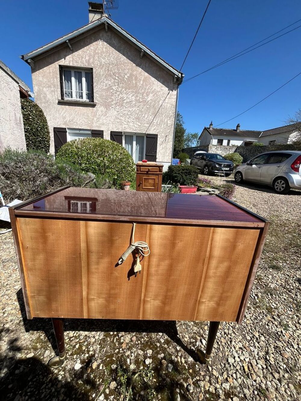Meuble bar vintage en bois verni Meubles