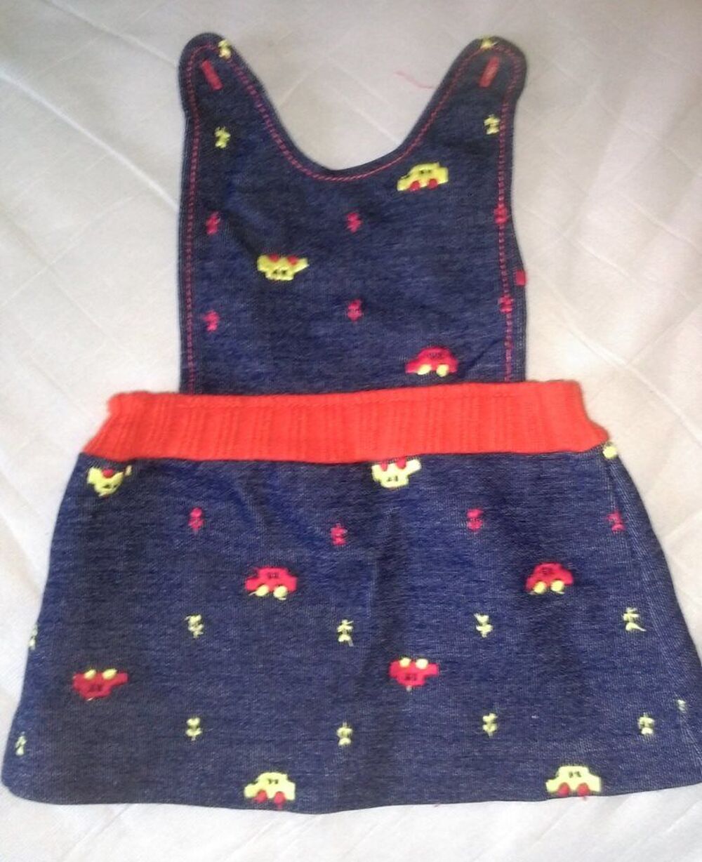 robe fille avec motif - 3 mois bon &eacute;tat
A retirer imp&eacute;rative Puriculture