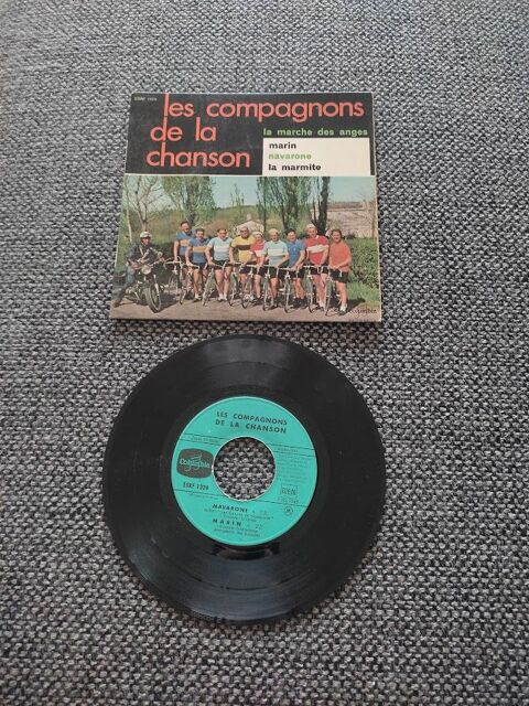 M (139) - Les Compagnons de la Chanson ? La Marche des Anges 2 Paris 13 (75)