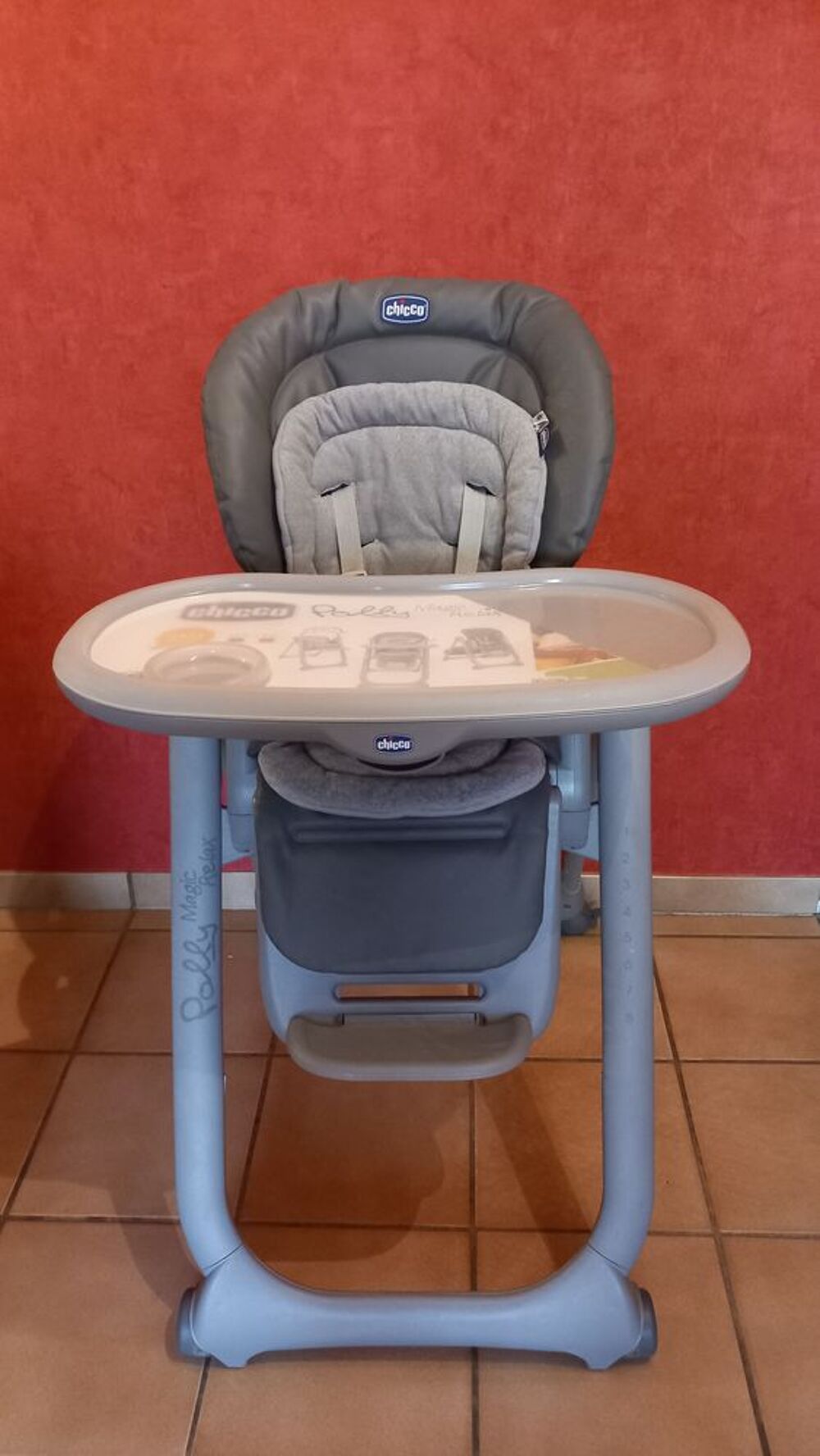 chaise haute Pu�riculture