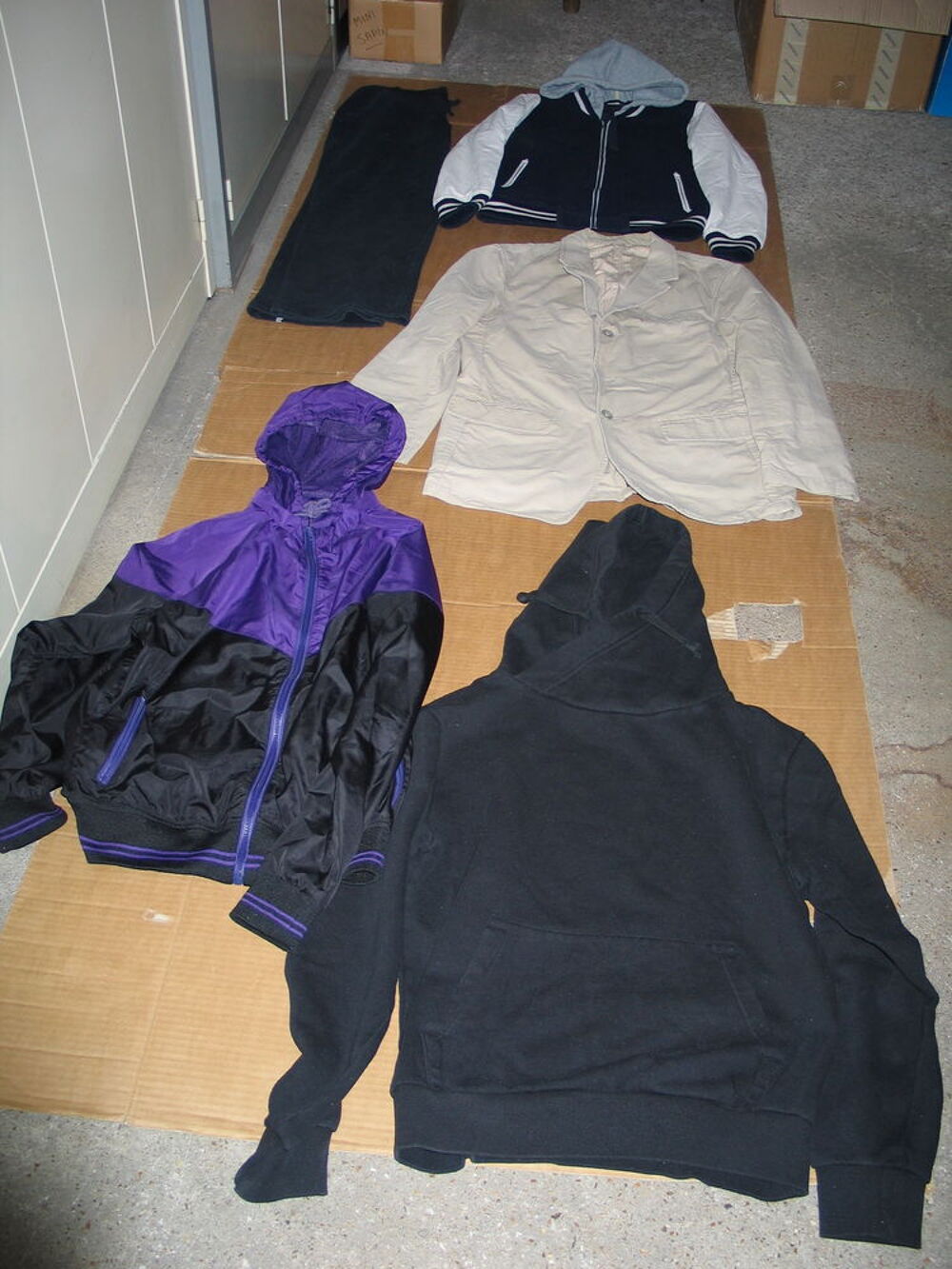V&ecirc;tements H/F/E tous types V3 Vtements
