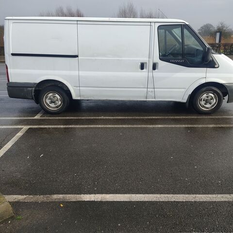 FORD Camion - porteur > 3,5 t 2009 occasion Montigny-l&egrave;s-Metz 57950