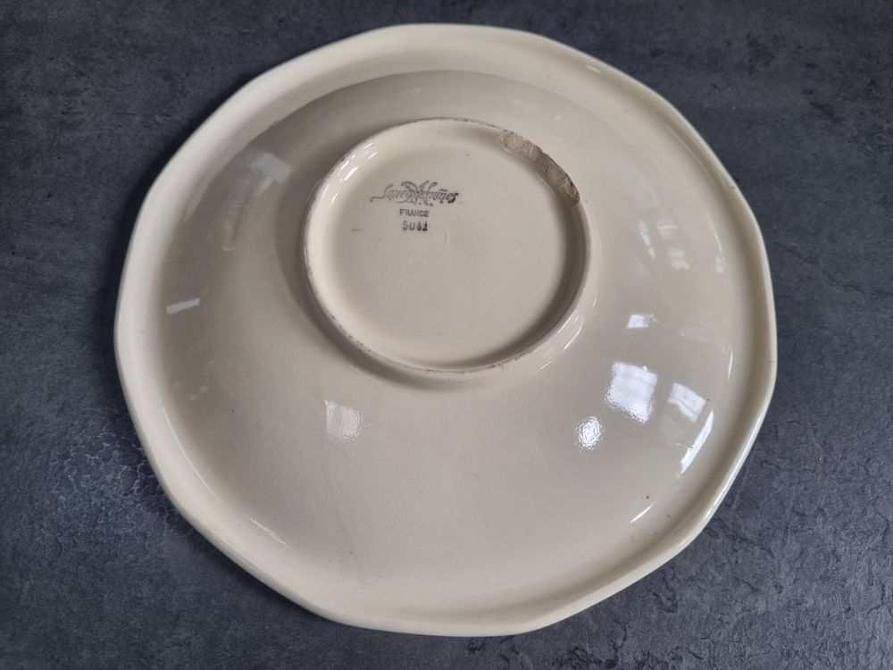 Plat en fa&iuml;ence de Sarreguemines 29cm Cuisine