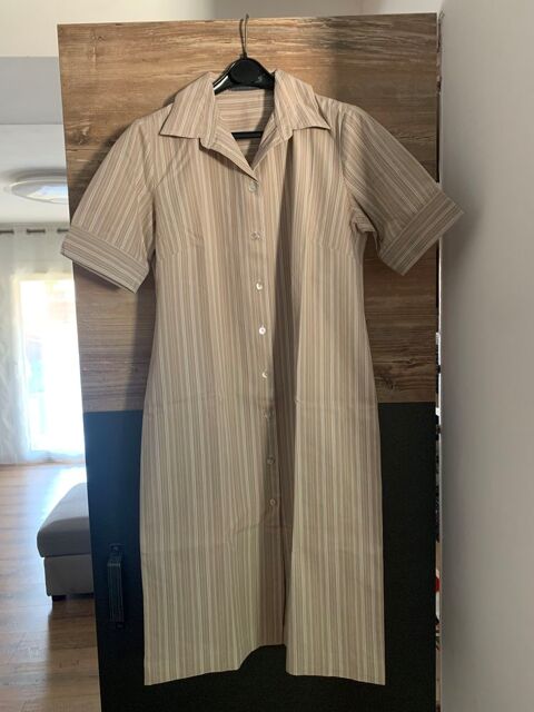 Robe d' été femme  Galerie Lafayette     Jodh 10 Saleilles (66)