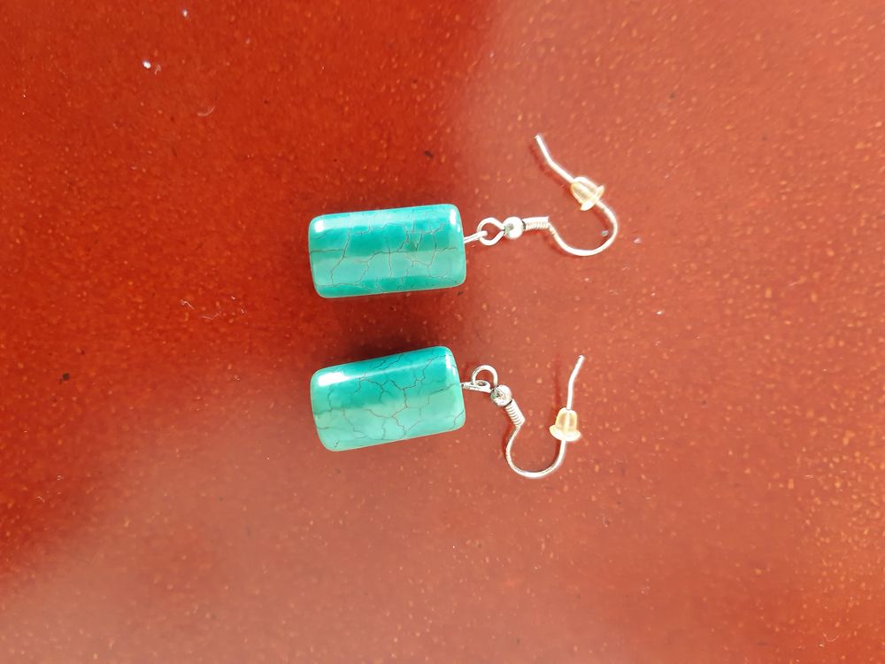 Boucles d'oreilles Bijoux et montres