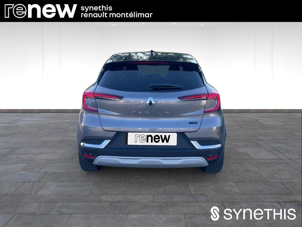 Captur E-Tech full hybrid 145 Techno fast track 2023 occasion 26200 Mont&eacute;limar