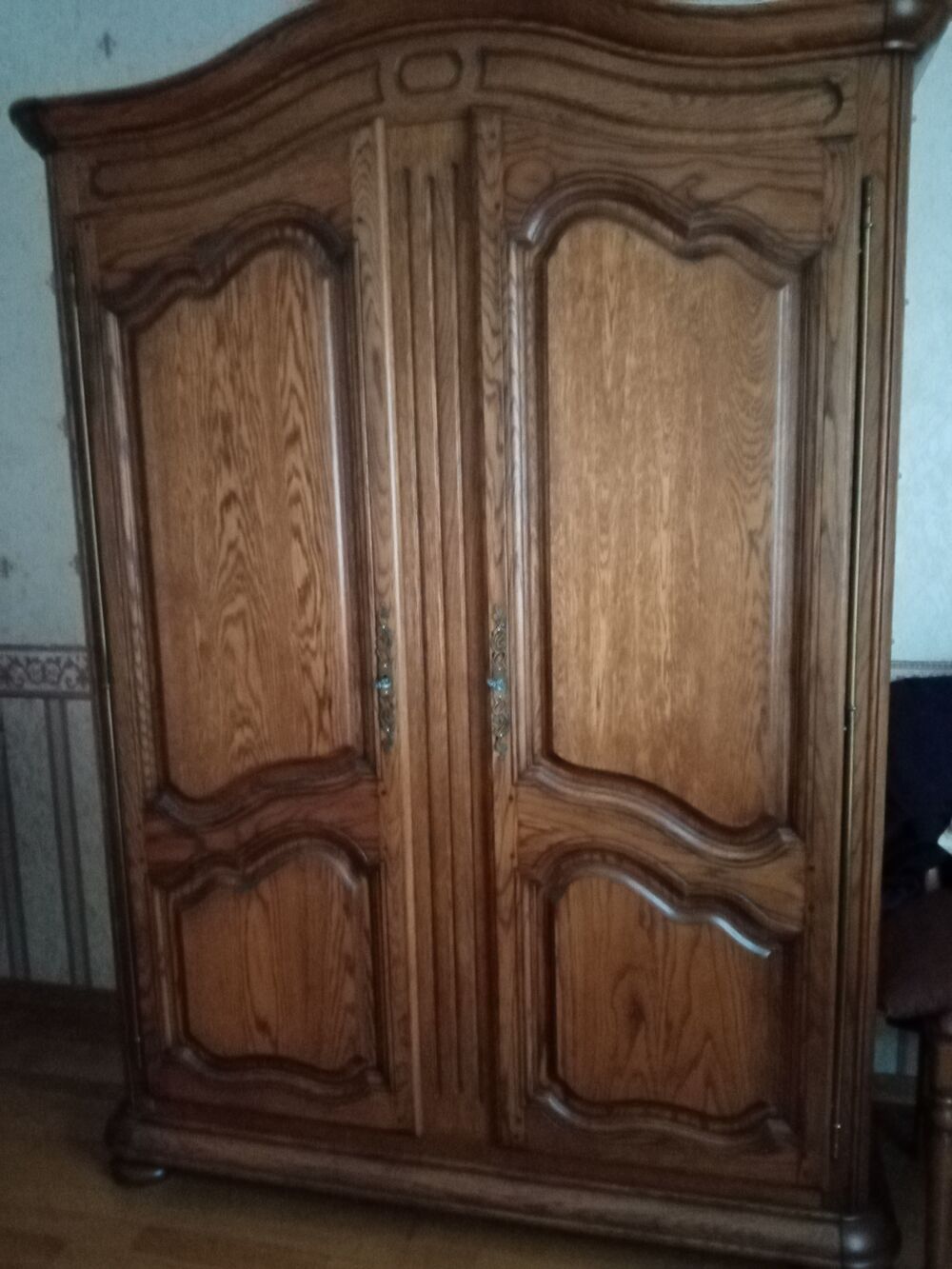 ARMOIRE CHENE MASSIF Meubles