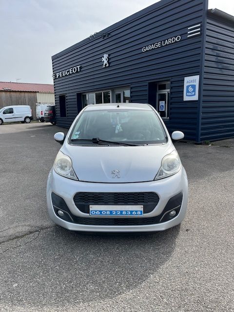 Peugeot 107 1.0e 12V 68ch BLUE LION Active