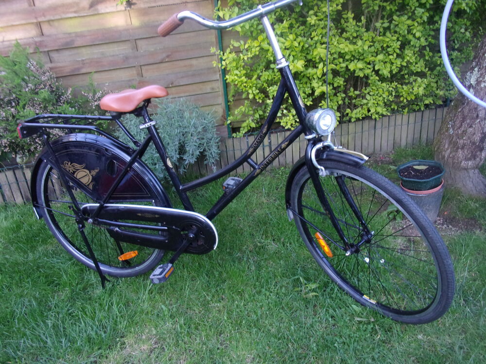 V&eacute;lo Hollandais 26 pouces1/2 marque Maxcom s&eacute;rie Inter Bike Vélos