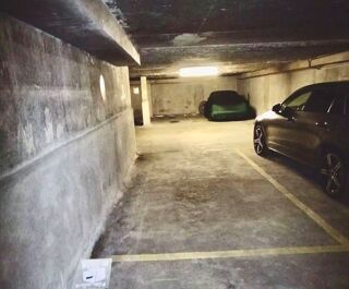  Parking / Garage � louer 12 m�