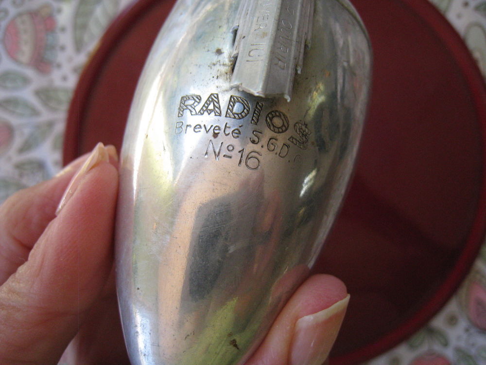 Phare v&eacute;lo "Radios" N&deg; 16 ancien alu Vélos