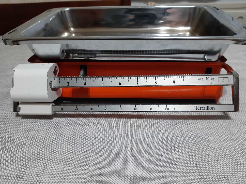 ancienne balance de cuisine 1970 Electroménager