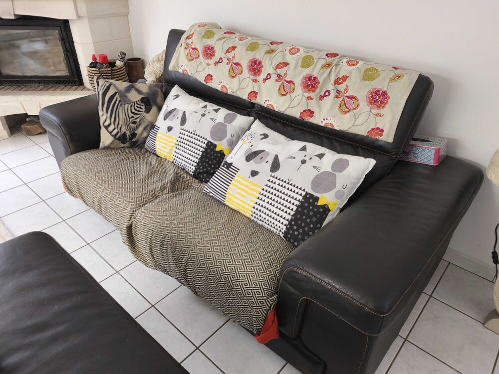 banquette cuir brun de chez Crozatier Meubles