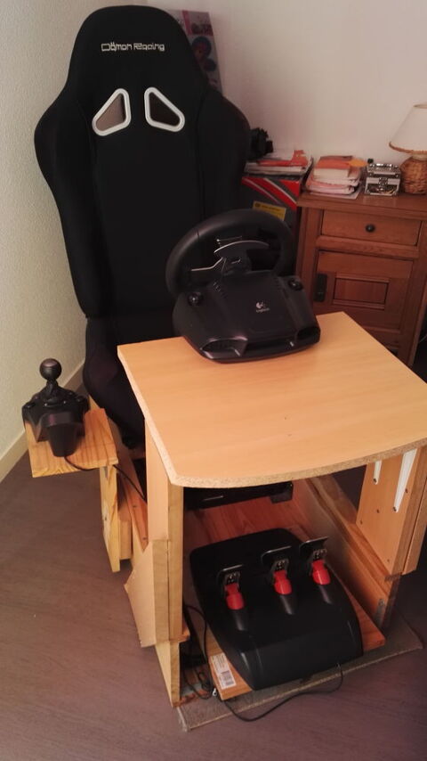 Volant logitech g27 + siege baquet 250 Bordeaux (33)
