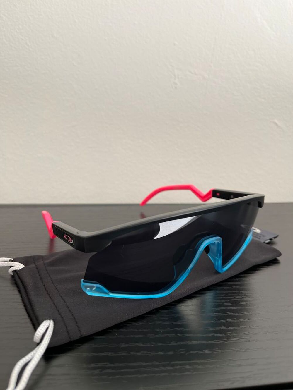 Lunette de soleil Oakley Bxtr Bijoux et montres