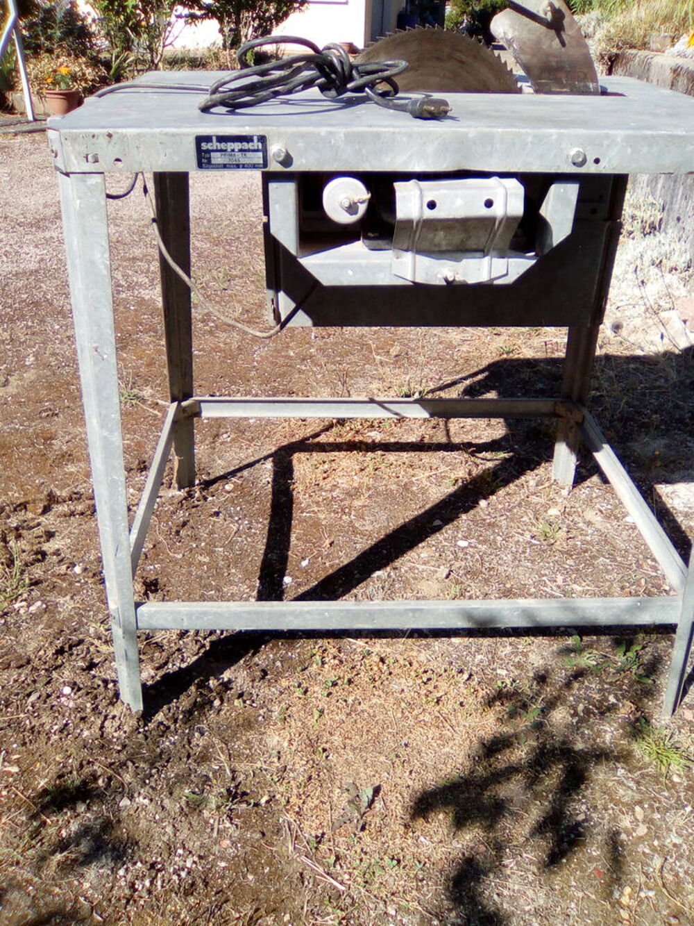 scie circulaire sur table prix &agrave; d&egrave;battre Bricolage