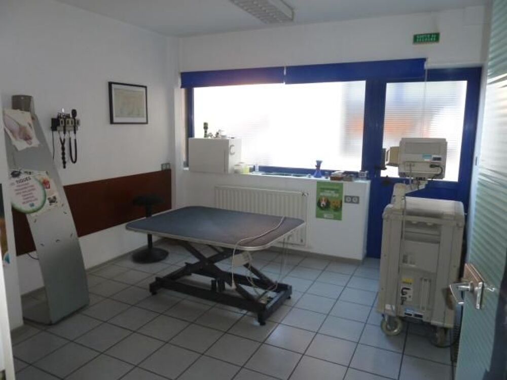 Location Autre Local professionnel ou bureaux à louer à CAMBRAI. Cambrai