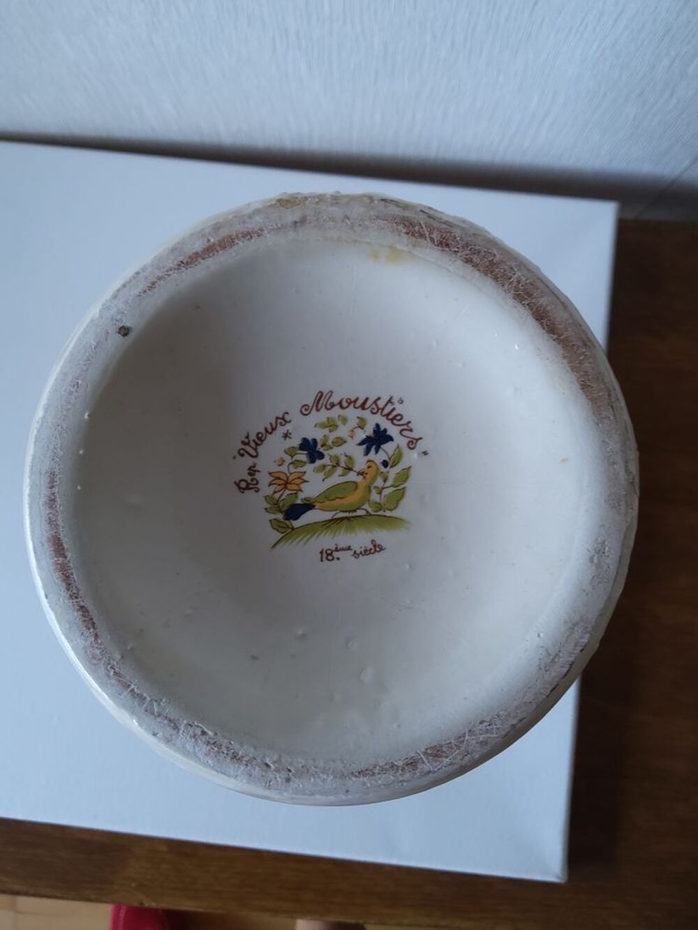 Vase "au vieux Moustiers " Décoration