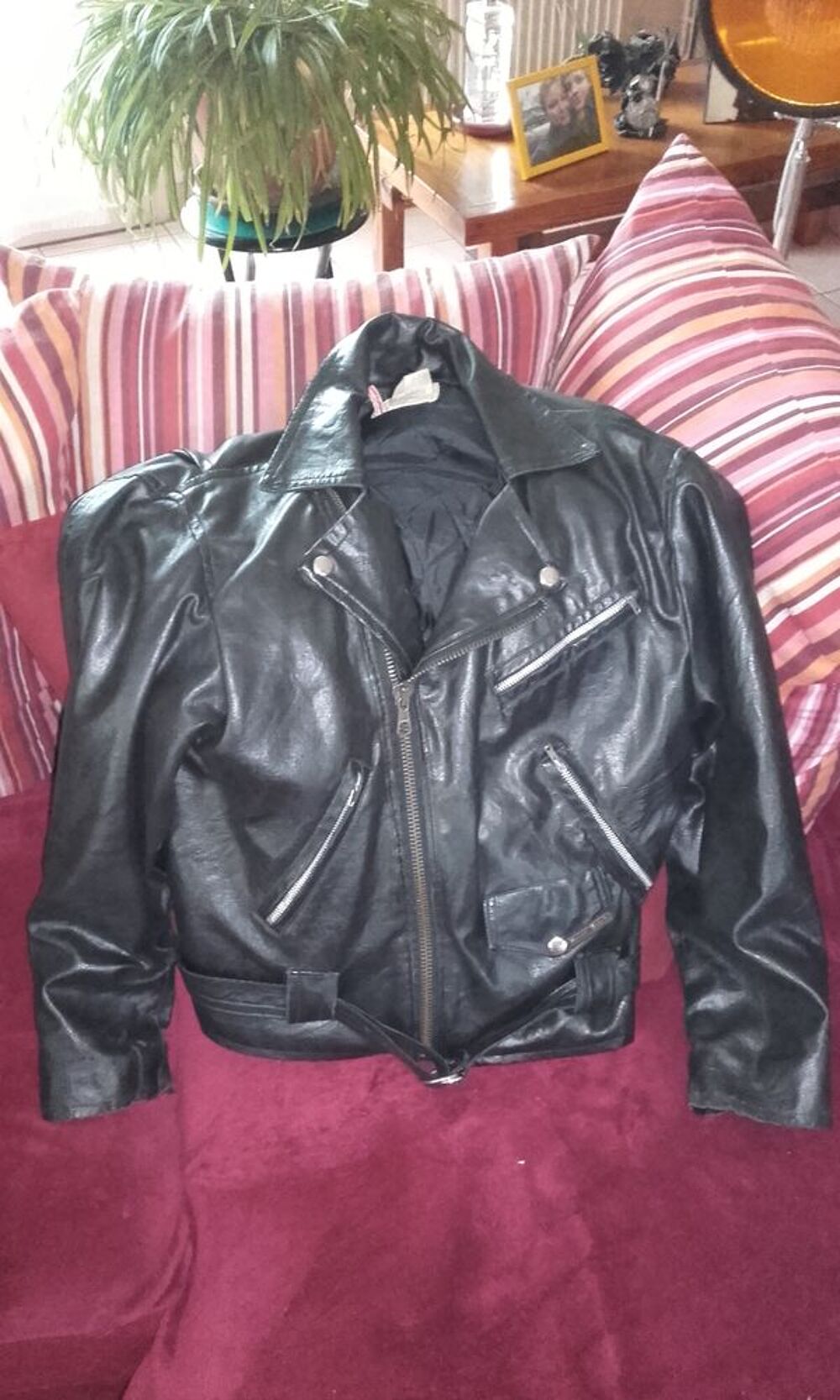 vend blouson &eacute;t&eacute; vintage en bon &eacute;tat Vêtements