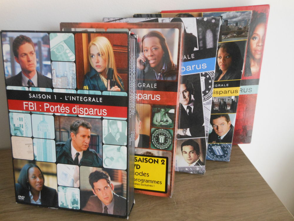 DVD " FBI PORTES DISPARUS" DVD et blu-ray