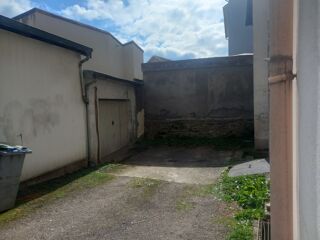 Remise / Grange � louer 1 pi�ce 50 m� �pinal