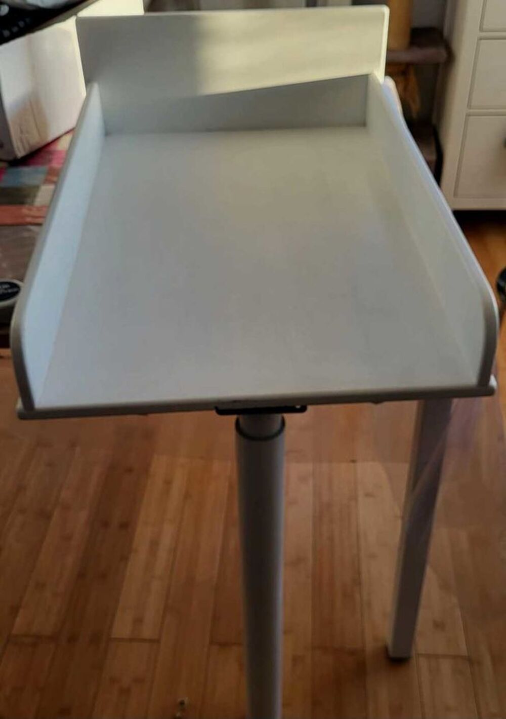 table &agrave; langer Mobilier enfants