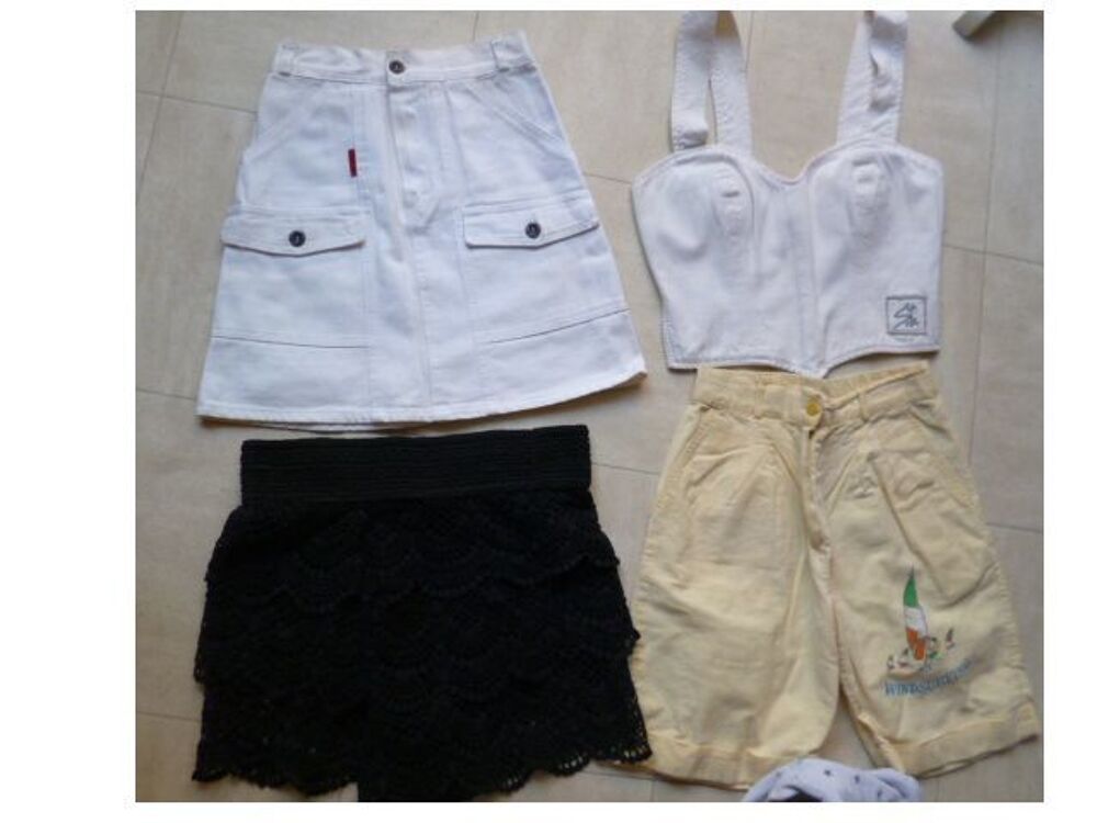 10 ans - 2 jupes, 1 short, 1 bustier, 1 sweat - zoe Vêtements enfants