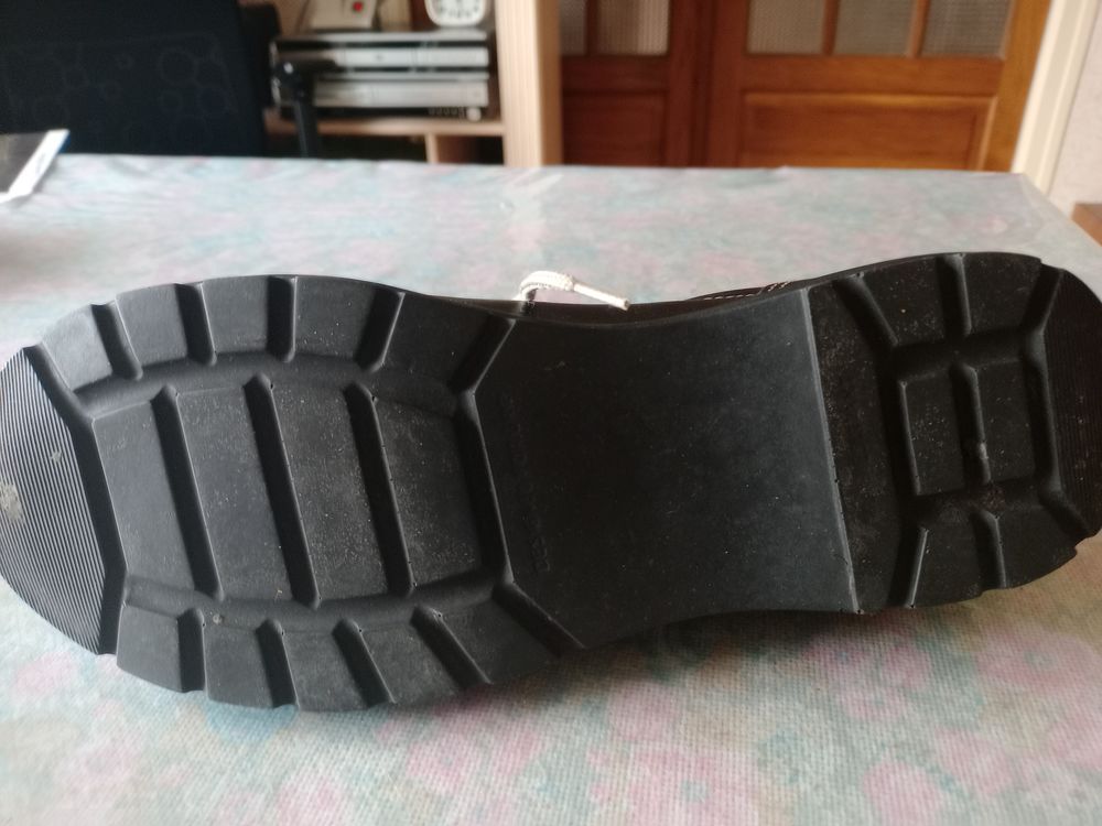 Chaussures de s&eacute;curit&eacute; Chaussures