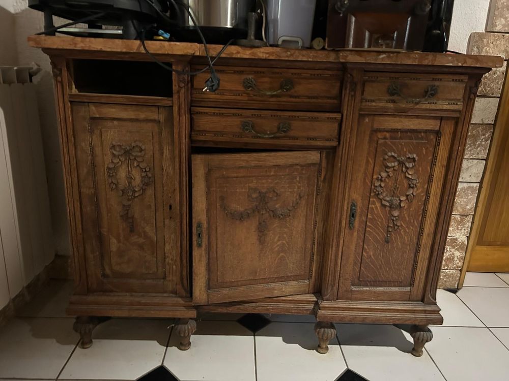 Commode en bois massif avec tablette en marbre rose Meubles