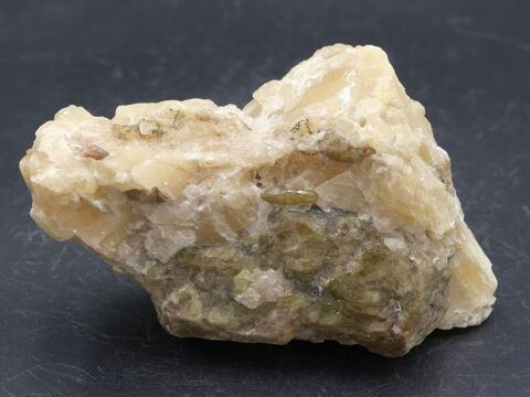 Apatite vert /jaune & Calcite , Madagascar 199 x 58 x 39 mm 29 Bertrichamps (54)