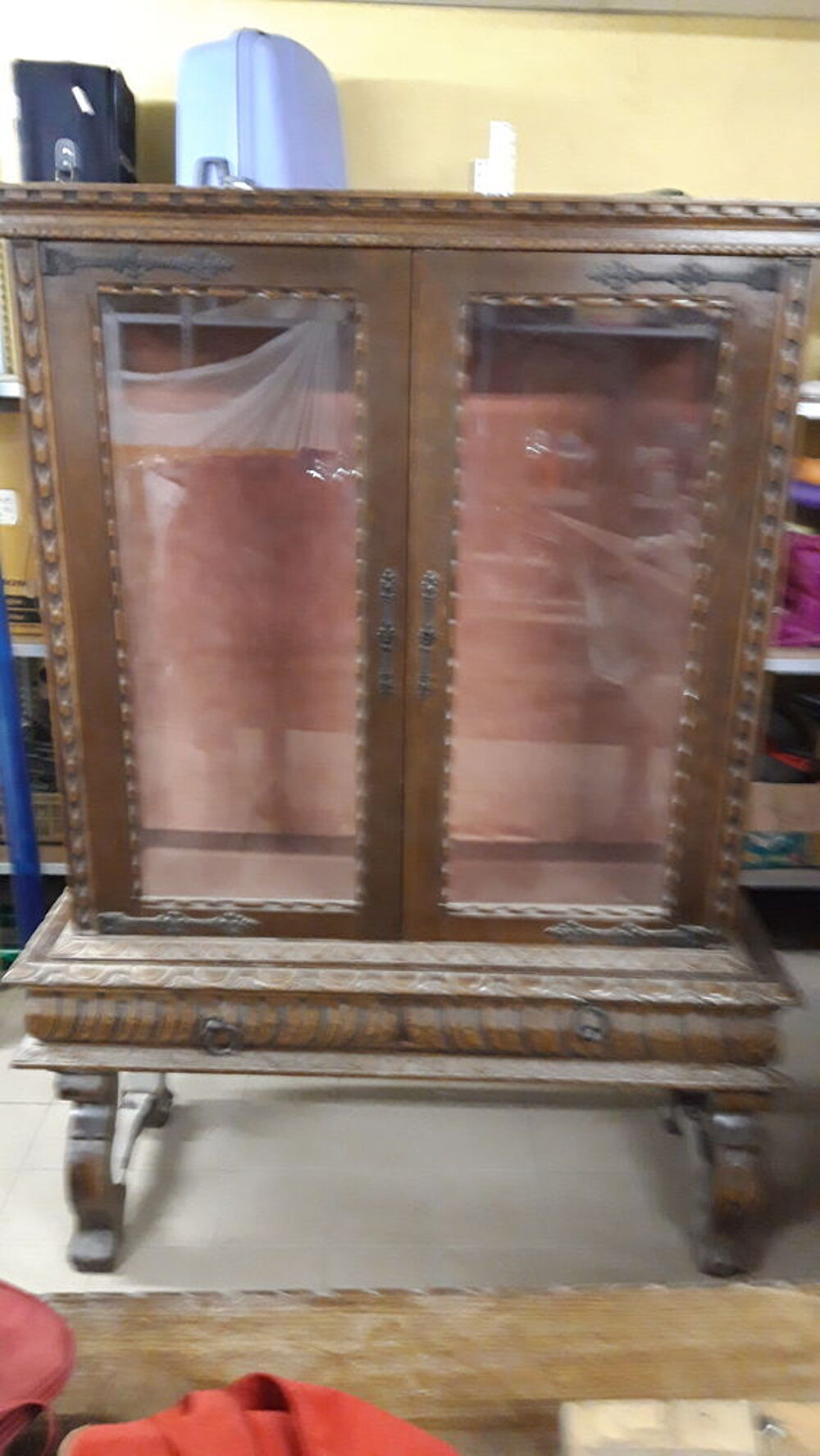 confiturier /grande table /grand bahut / plus chaises gratui Meubles