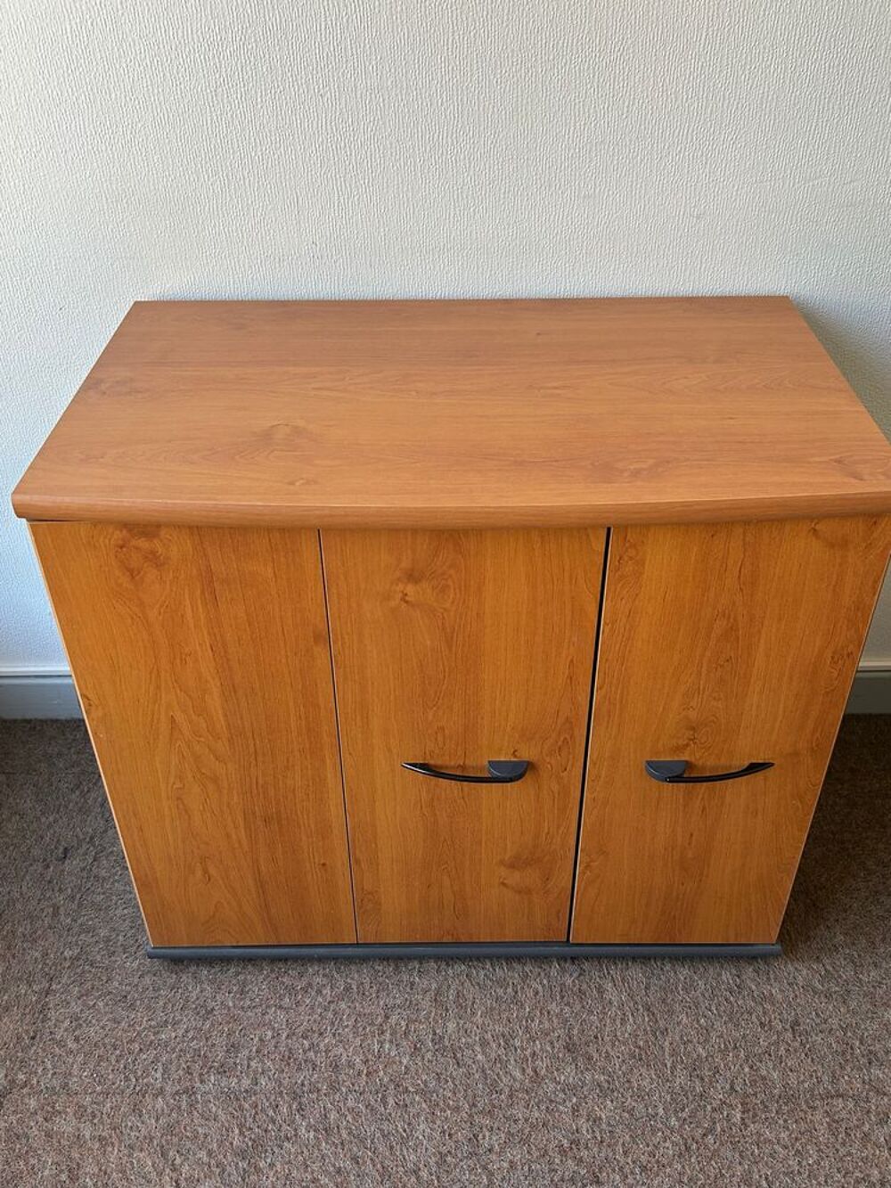 BUREAU + CAISSON + ARMOIRE BASSE Meubles