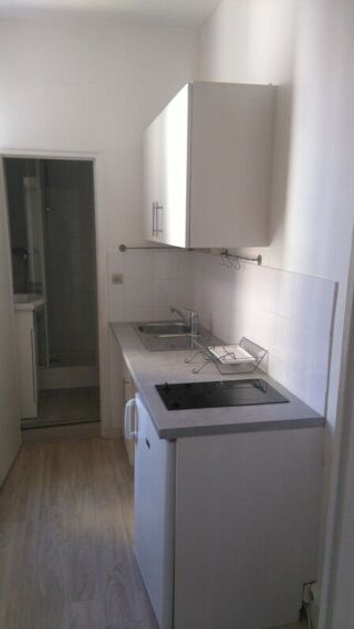  Appartement à louer 2 pièces 31 m²