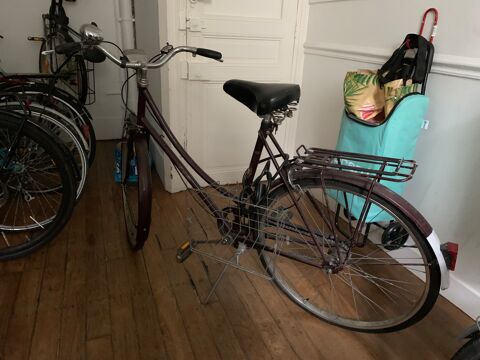 Vélo de ville adulte bordeaux avec accessoires 50 Paris 14 (75)