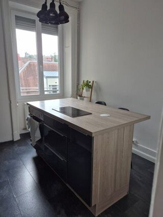  Appartement à louer 3 pièces 64 m²