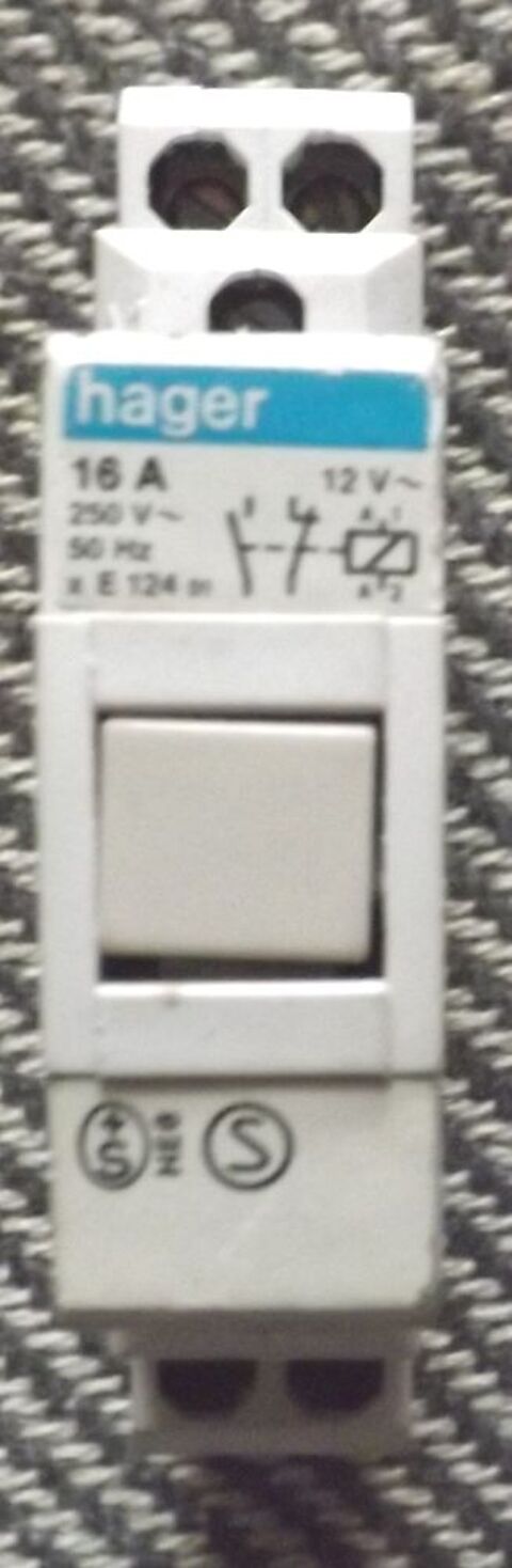 Relais modulaire Hager 12vAC  ( 1 O + 1 F ) 25 trchy (91)