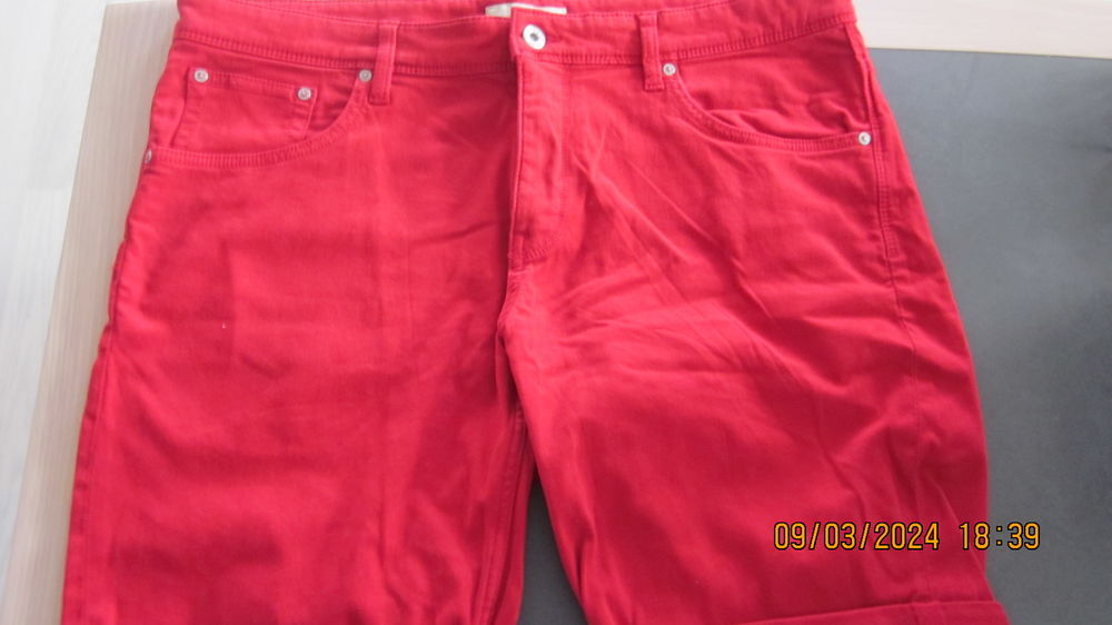 LOT DE BEAUX 3 BERMUDAS SHORTS HOMME CELIO NEUFS TAILLE XXL Vêtements