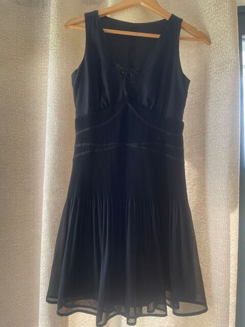 Robe noire Kaporal S 15 Sillingy (74)