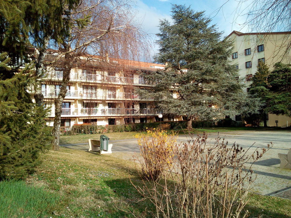 Vente Appartement T 4   RENOVE  95 m2  1er étage  DPE : C Saint-marcellin