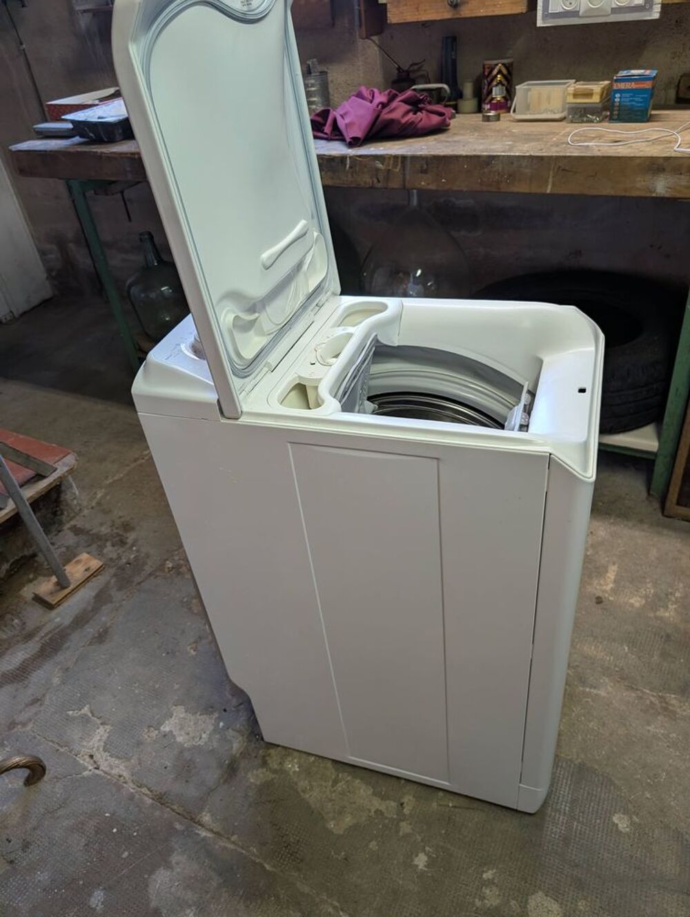machine &agrave; laver le linge Electrolux 6kg Electroménager