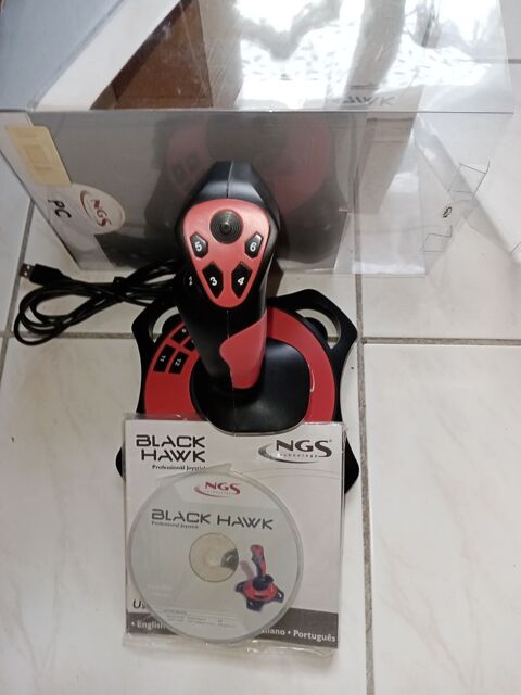 Joystick PC 25 Eaubonne (95)