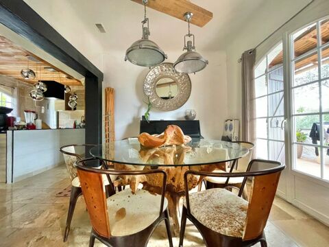   Mas  proven�ale atipique Villa - 5 pi�ce(s) - 130 m�