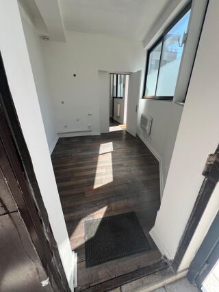  Atelier  louer 2/3 pices 36 m