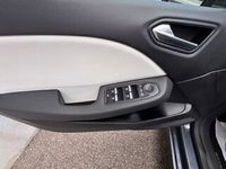 Clio V Clio TCe 140 - 21 Intens 2021 occasion 84290 Sainte-C&eacute;cile-les-Vignes